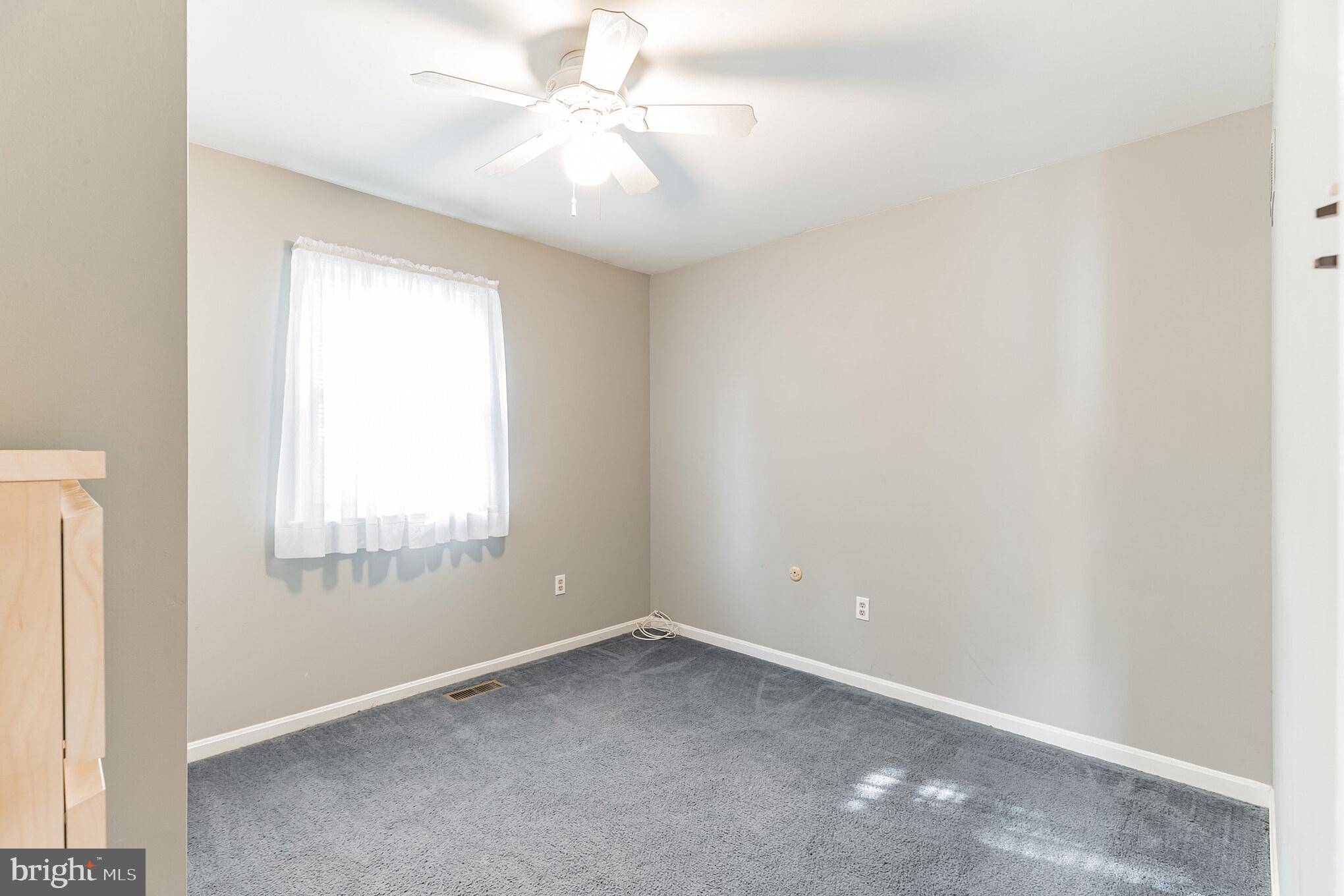 212 West Rodgers Street Ridley Park, PA 19078 - Photo 20 of 31 3rd Bedroom