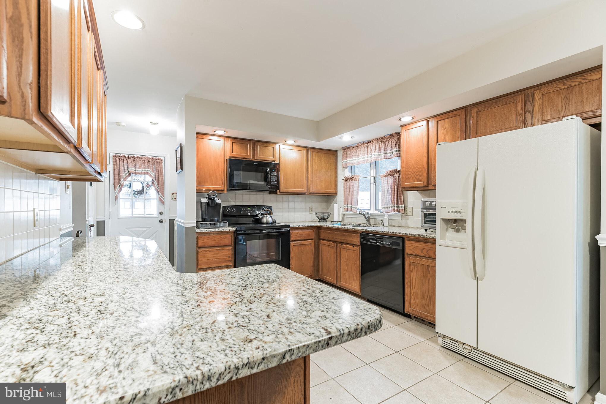 212 West Rodgers Street Ridley Park, PA 19078 - Photo 7 of 31 Kitchen
