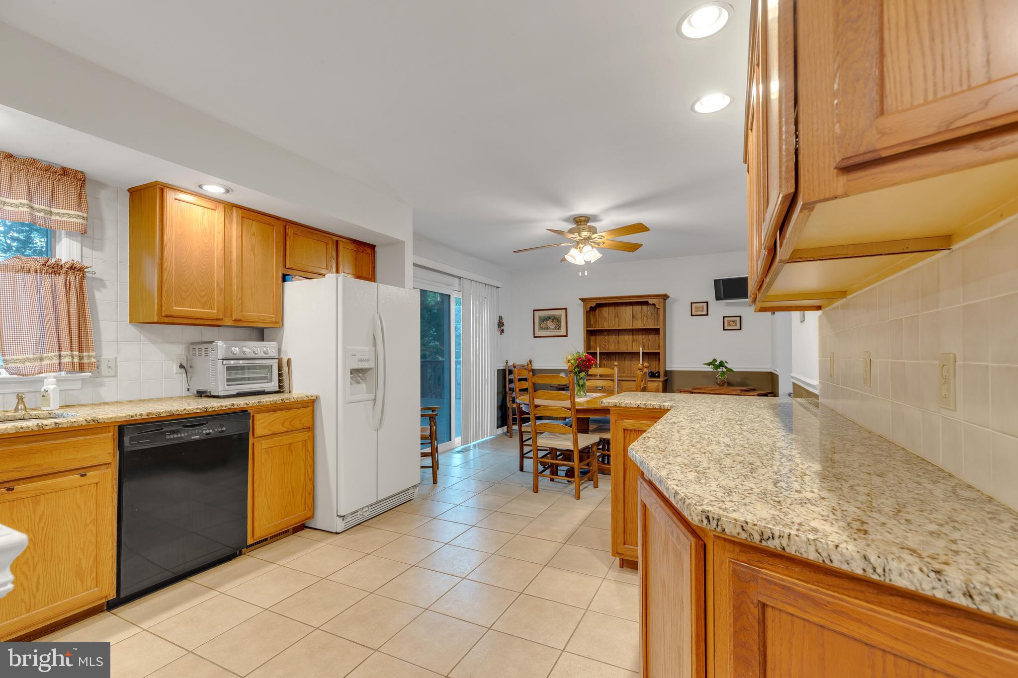 212 West Rodgers Street Ridley Park, PA 19078 - Photo 8 of 31 Kitchen