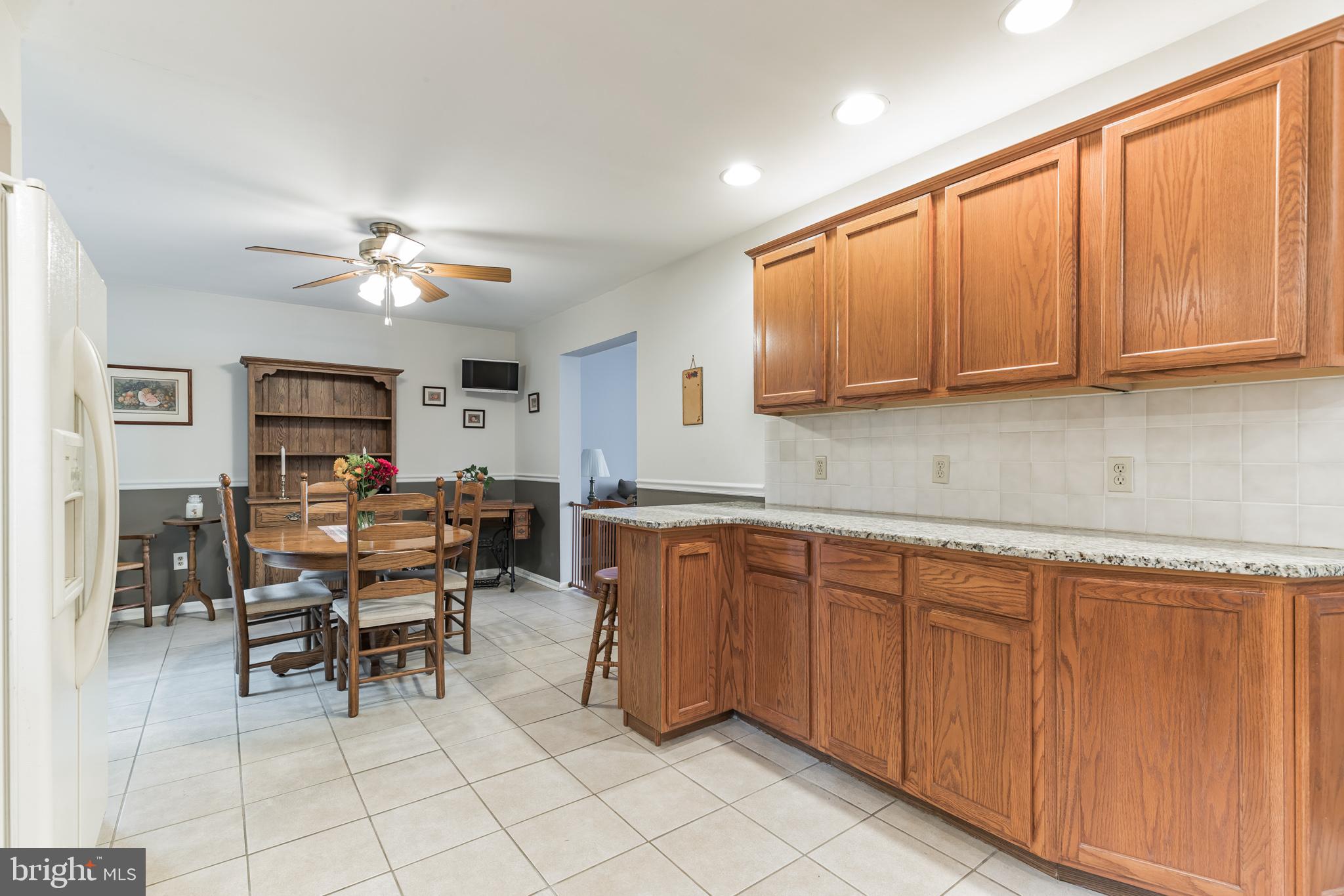 212 West Rodgers Street Ridley Park, PA 19078 - Photo 9 of 31 Kitchen