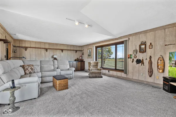 $675,000 | 4545 West 200 South, Lebanon, IN 46052