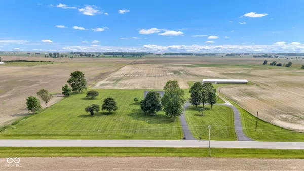 $675,000 | 4545 West 200 South, Lebanon, IN 46052