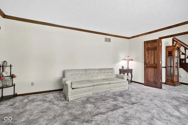 $675,000 | 4545 West 200 South, Lebanon, IN 46052