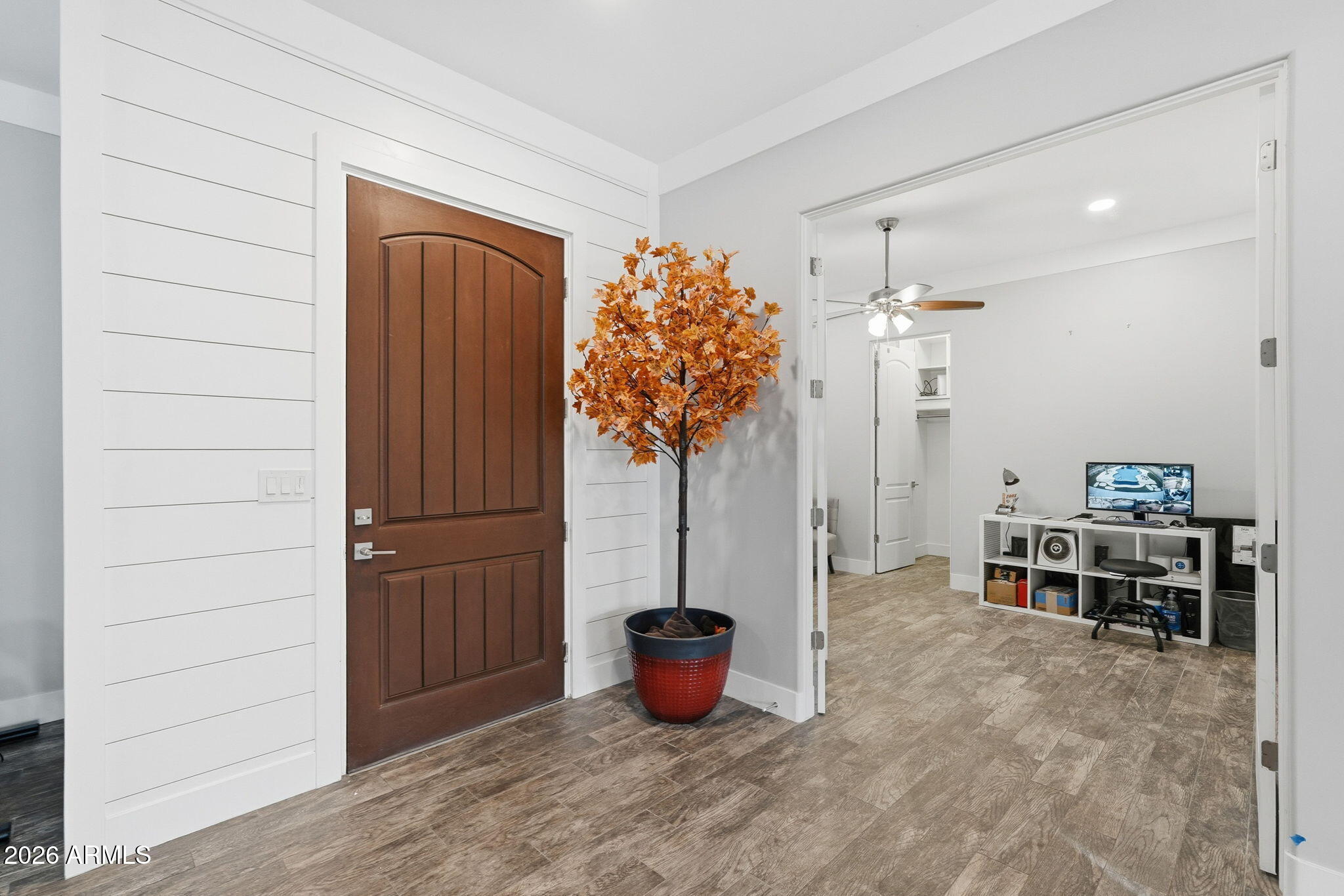 1067 South Trigger Court Apache Junction, AZ 85119 - Photo 8 of 60 ListerPros-8