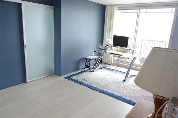 8 Museum Way, Unit 1201 Cambridge, MA 02141 - Photo 12 of 25 a view of a workspace with a window