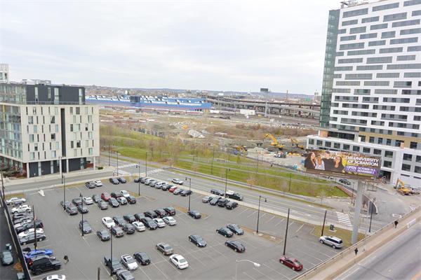 8 Museum Way, Unit 1201 Cambridge, MA 02141 - Photo 17 of 25 a view of a city with ocean