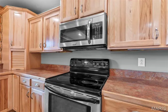 $625,000 | 53 Bonanza Lane, Scott City, MO 63780