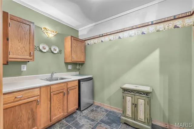 $625,000 | 53 Bonanza Lane, Scott City, MO 63780