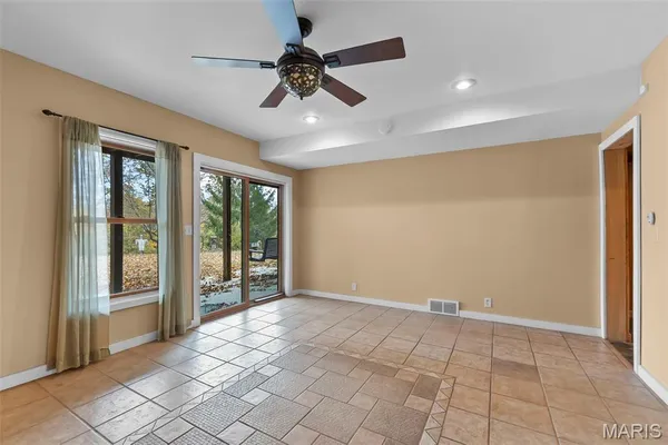 $599,900 | 53 Bonanza Lane, Scott City, MO 63780