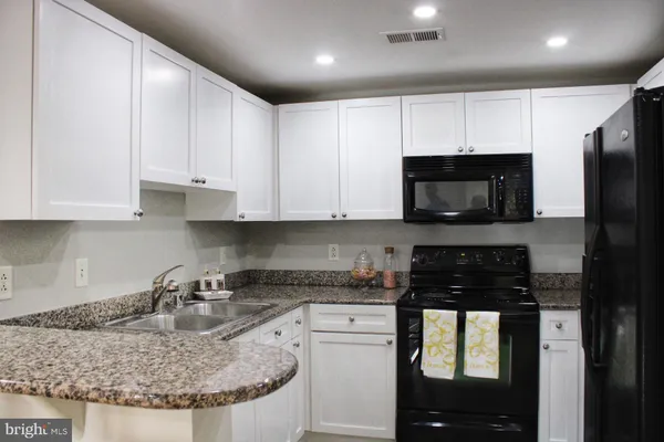 $3,350 | 777 7th Street Northwest, Unit 626, Washington, DC 20001