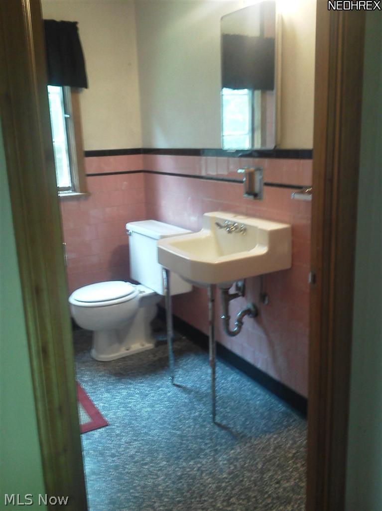 8012 Hillside Road Independence, OH 44131 - Photo 13 of 24 Gallery Image 13