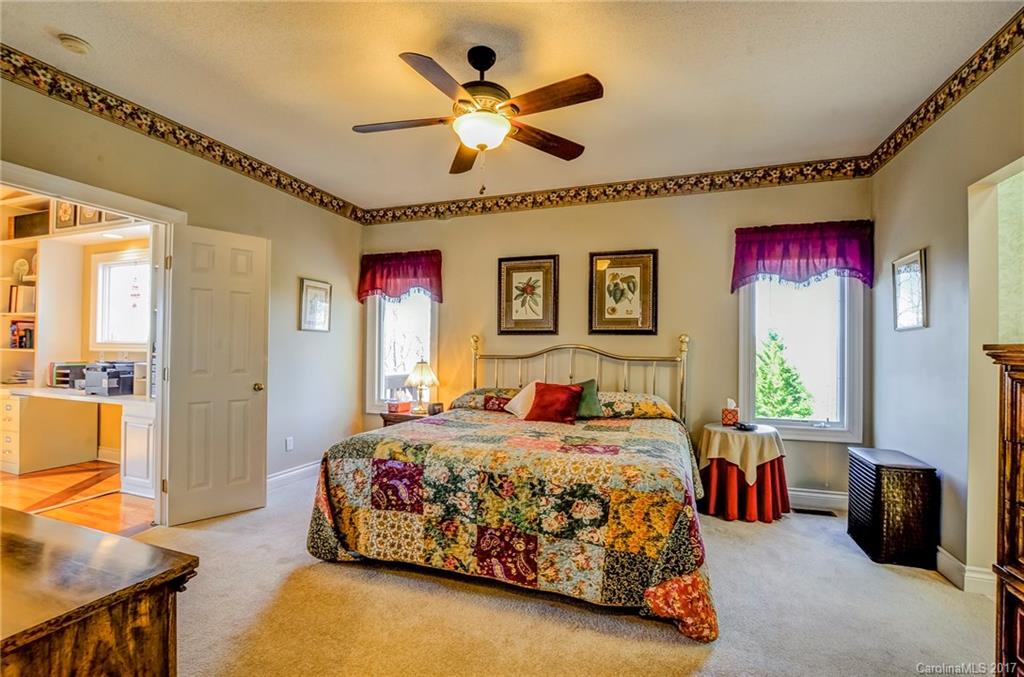 55 Cedar Summit Road Asheville, NC 28803 - Photo 12 of 24 Gallery Image 12