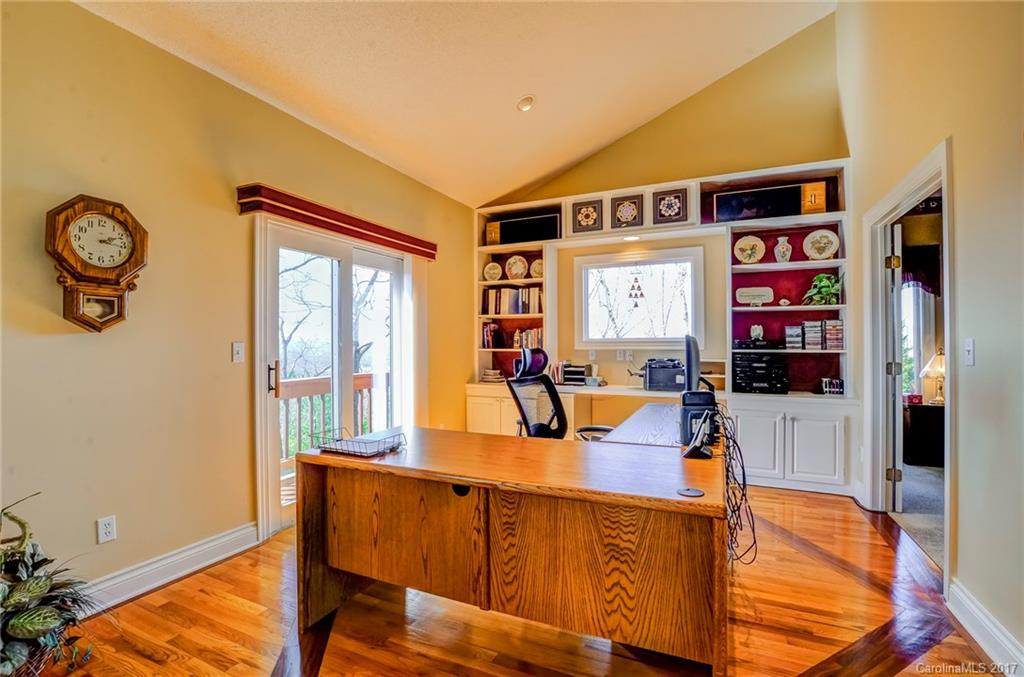 55 Cedar Summit Road Asheville, NC 28803 - Photo 16 of 24 Gallery Image 16