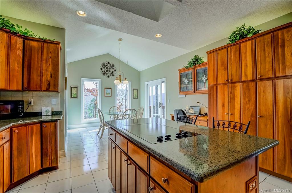 55 Cedar Summit Road Asheville, NC 28803 - Photo 9 of 24 Gallery Image 9