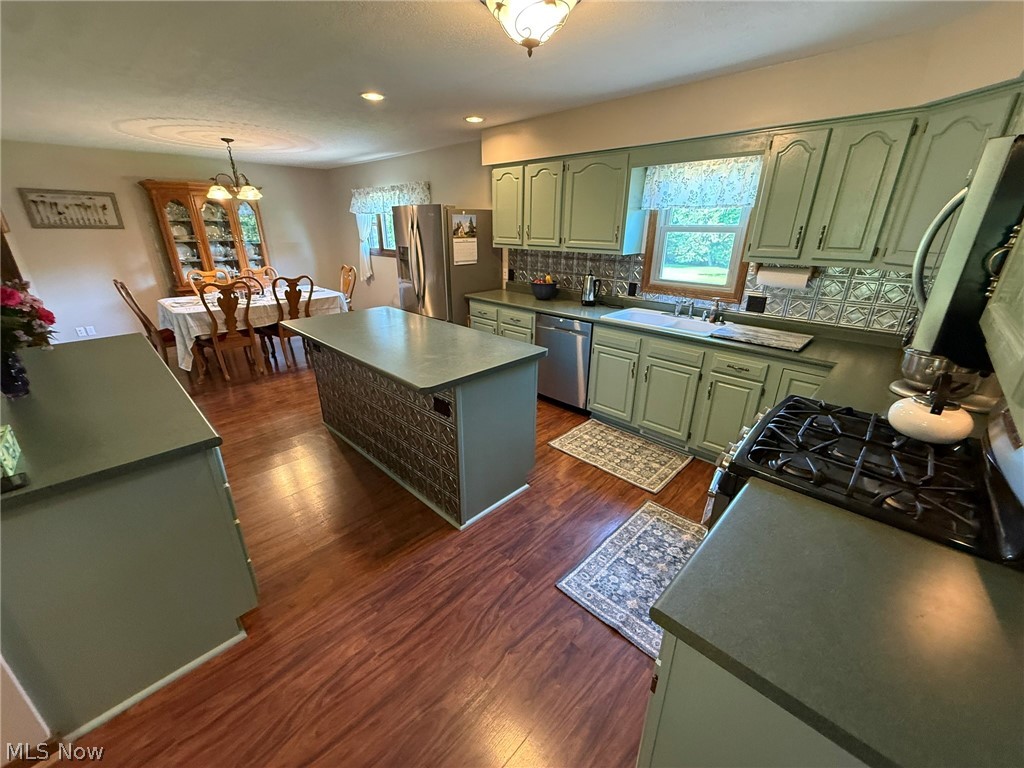 2462 York View Road Southwest New Philadelphia, OH 44663 - Photo 15 of 50