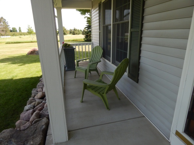 8544 South 33 Road Cadillac, MI 49601 - Photo 8 of 45 1848362-7.JPG