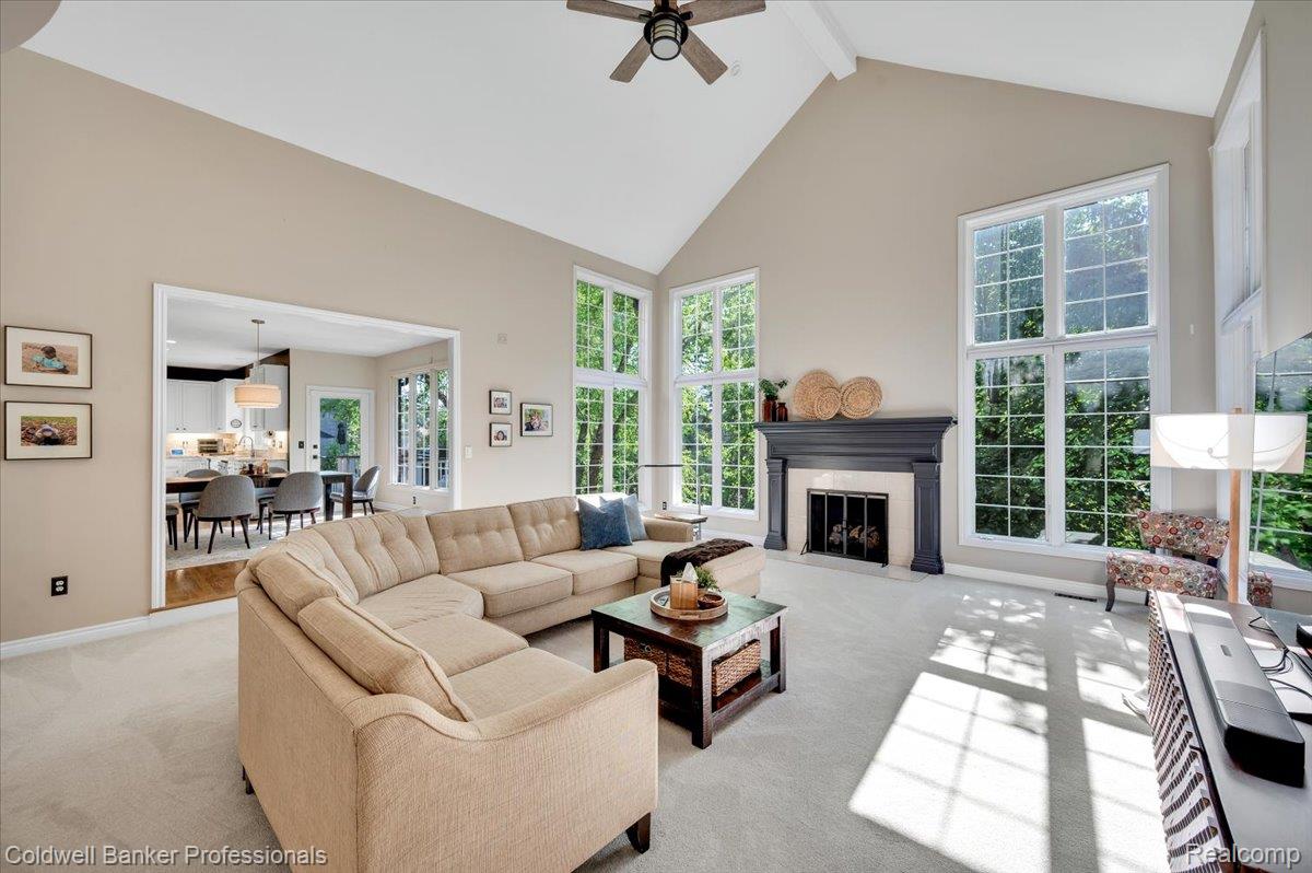 1399 Pebble Ridge Drive Rochester, MI 48307 - Photo 12 of 52 12-DSC_9568.jpg