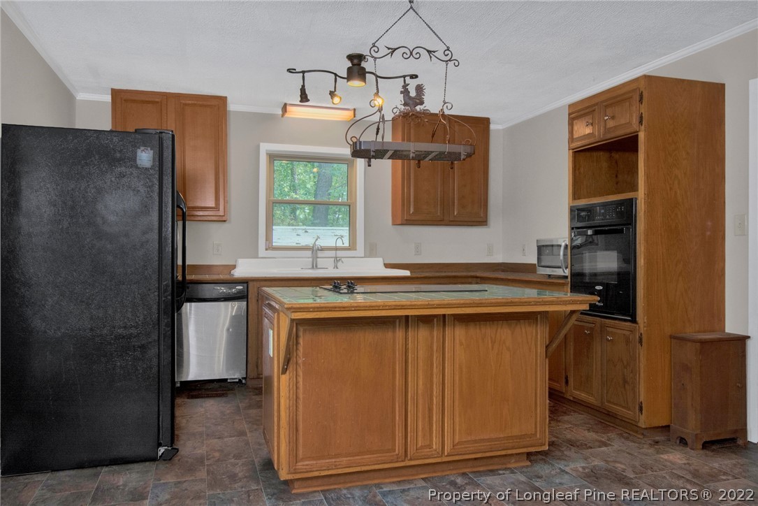 2055 Yarborough Road St. Pauls, NC 28384 - Photo 15 of 33 Gallery Image 15