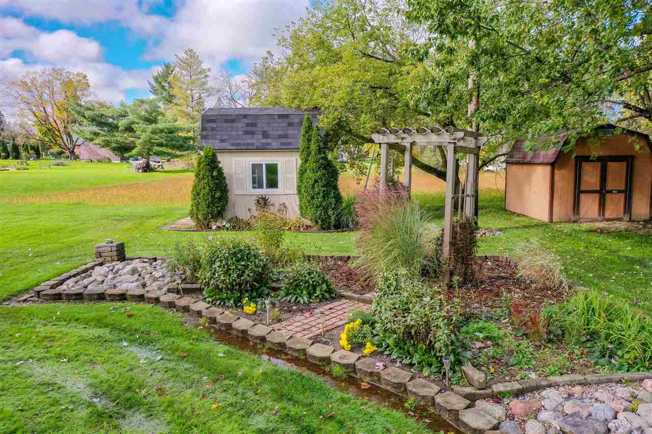 1426 Kennebec Road Grand Blanc, MI 48439 - Photo 16 of 72 50059861-15.JPG