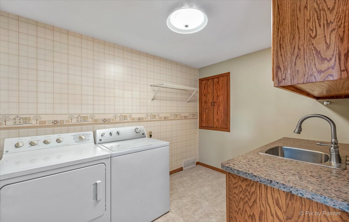 16480 Somonauk Road DeKalb, IL 60115 - Photo 20 of 49