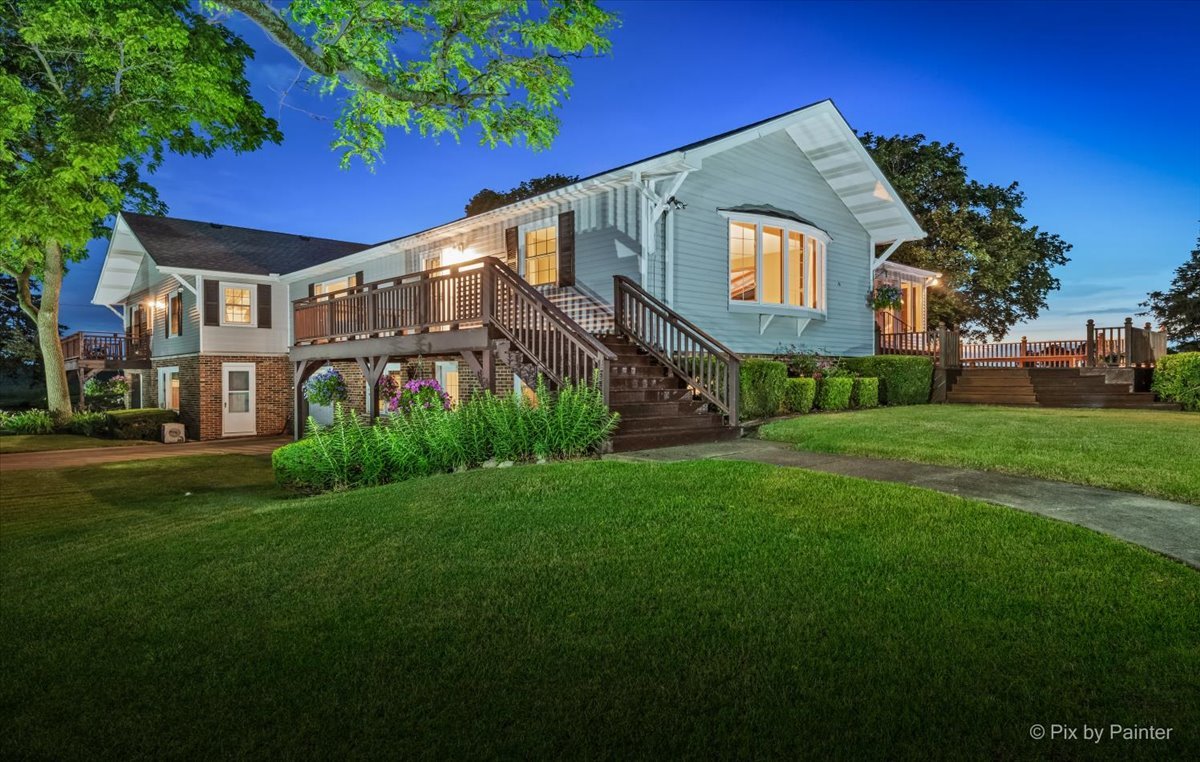 16480 Somonauk Road DeKalb, IL 60115 - Photo 3 of 49