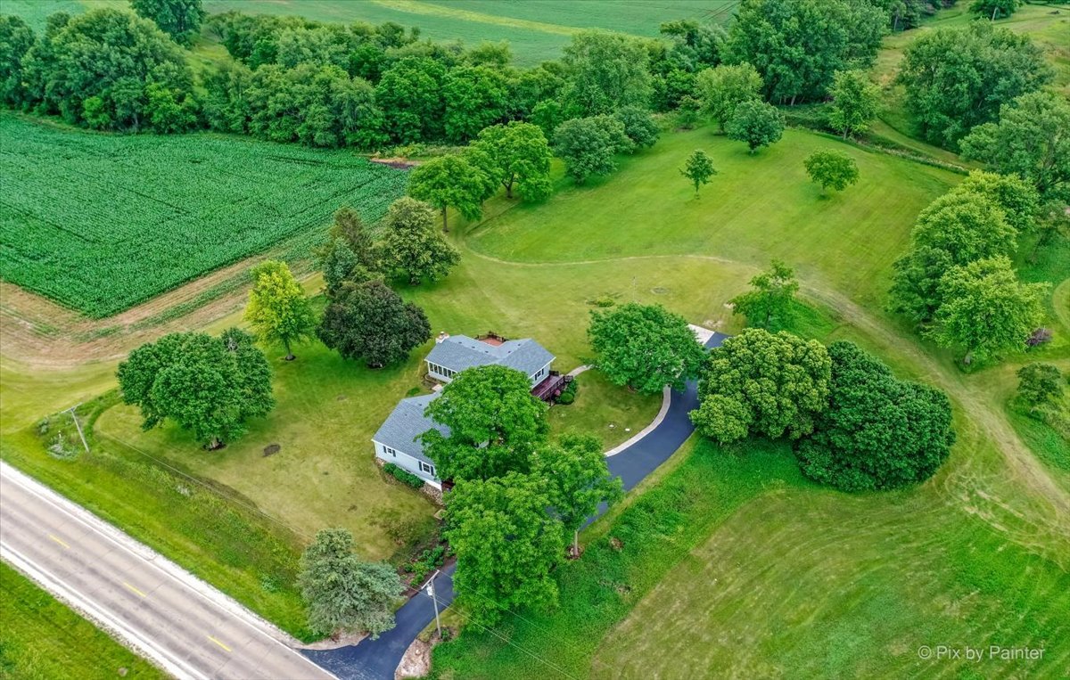 16480 Somonauk Road DeKalb, IL 60115 - Photo 8 of 49