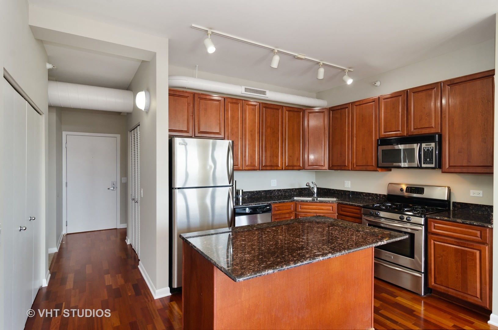 1200 West Monroe Street, Unit 809 Chicago, IL 60607 - Photo 4 of 16