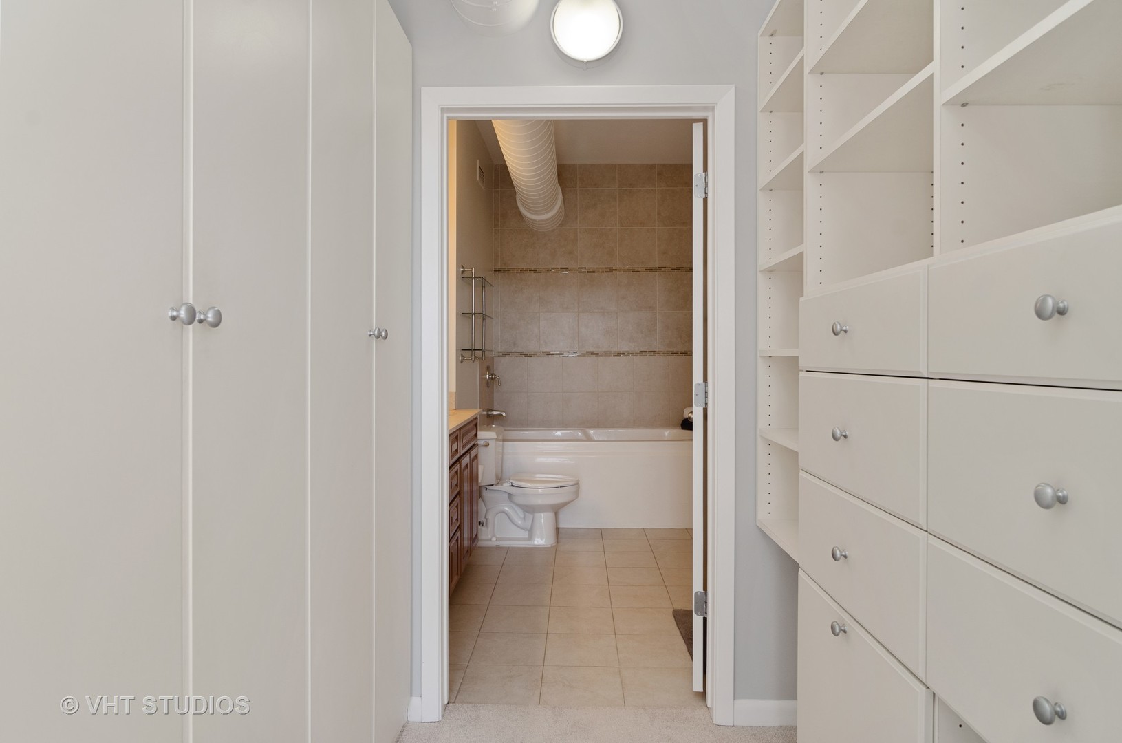 1200 West Monroe Street, Unit 809 Chicago, IL 60607 - Photo 8 of 16
