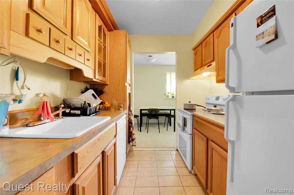 30028 West 12 Mile Road Farmington, MI 48334 - Photo 6 of 13