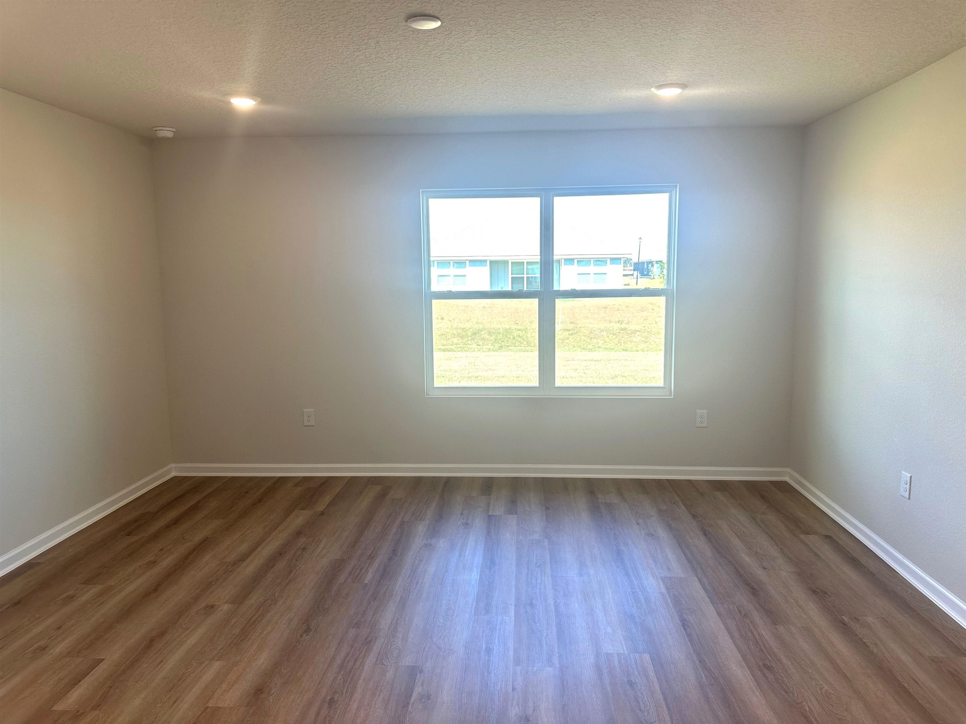 1234 Hayward Loop Foley, AL 36535 - Photo 8 of 31 Living Room