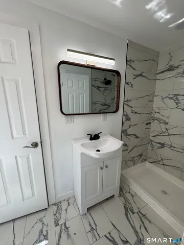 $2,900 | 139 Poplar Street, New Haven, CT 06513