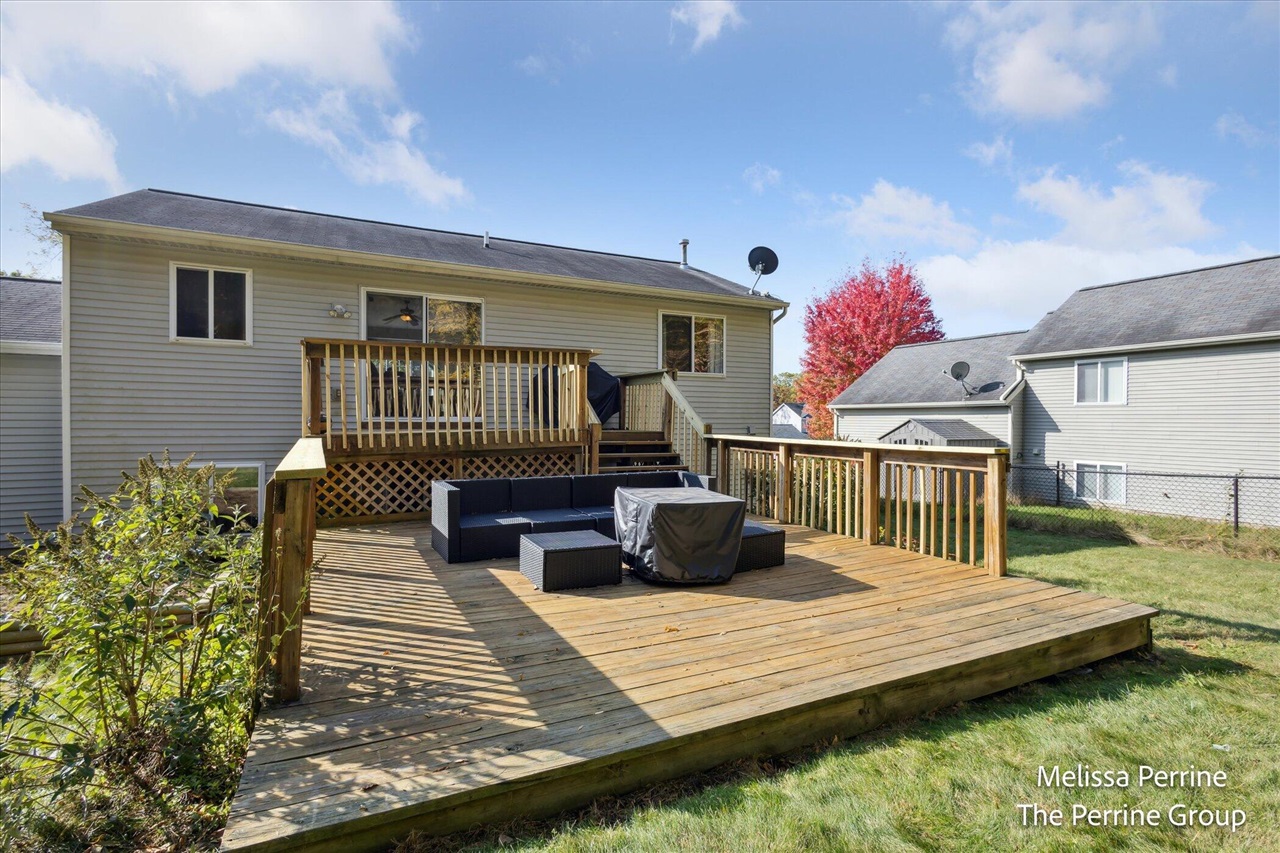 11233 Barnsley Road Lowell, MI 49331 - Photo 38 of 46 Gallery Image 38