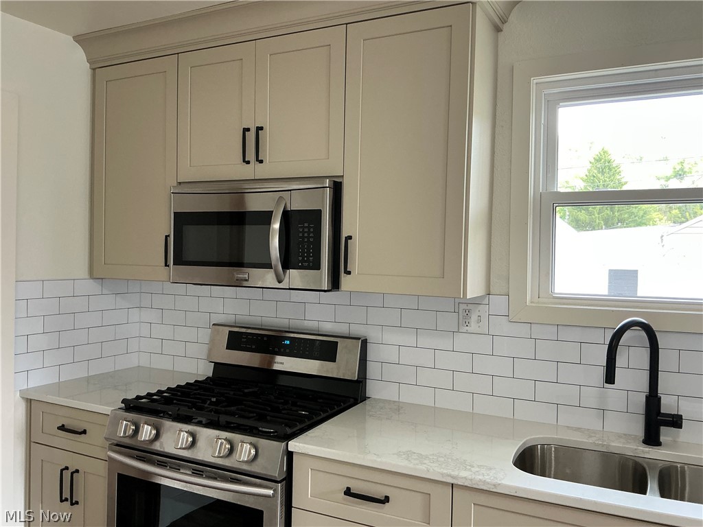 4763 Rutledge Street Southeast Midvale, OH 44653 - Photo 38 of 43 Brand New Kitchen