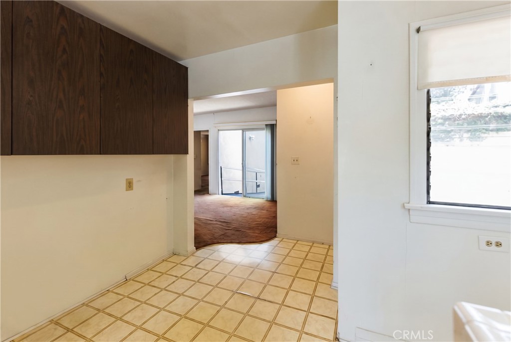 203 South Carson Road Beverly Hills, CA 90211 - Photo 24 of 47