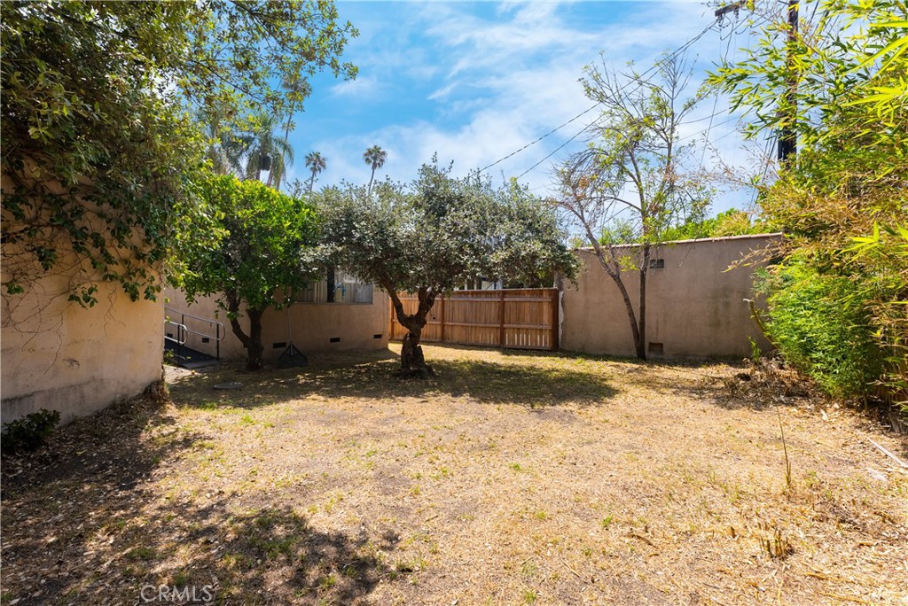 203 South Carson Road Beverly Hills, CA 90211 - Photo 36 of 47