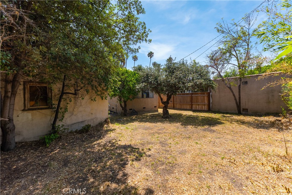 203 South Carson Road Beverly Hills, CA 90211 - Photo 40 of 47