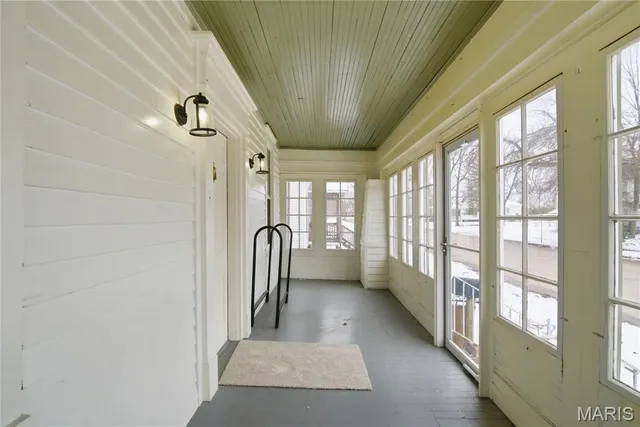 $330,000 | 415 West 3rd Street, O'Fallon, IL 62269