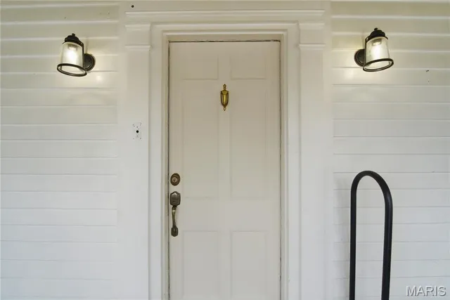 $330,000 | 415 West 3rd Street, O'Fallon, IL 62269