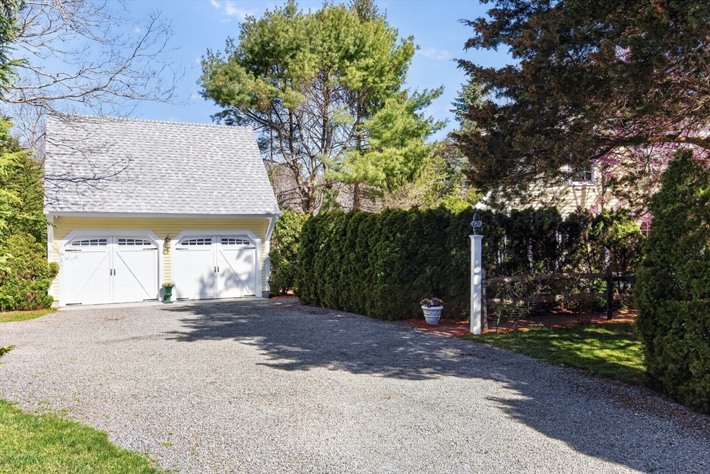 9 Gray Birch Road Sandwich, MA 02537 - Photo 37 of 42