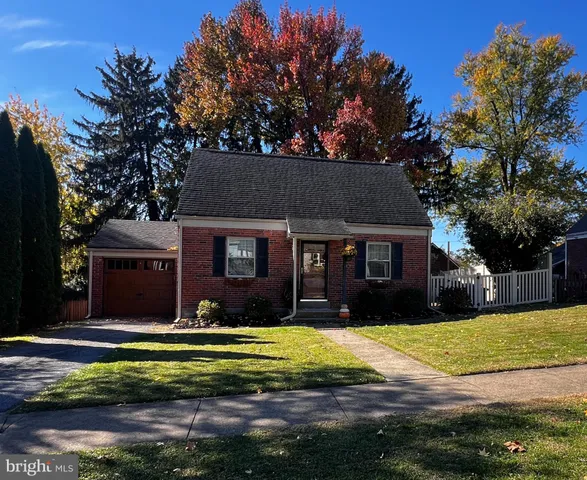 $283,750 | 202 South 19th Street, Camp Hill, PA 17011