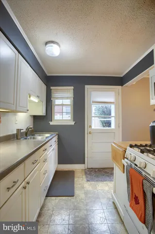 $283,750 | 202 South 19th Street, Camp Hill, PA 17011