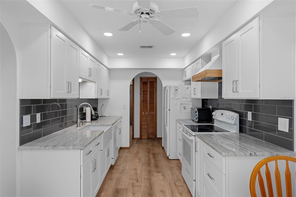 5068 Harbinger Road Spring Hill, FL 34608 - Photo 18 of 39