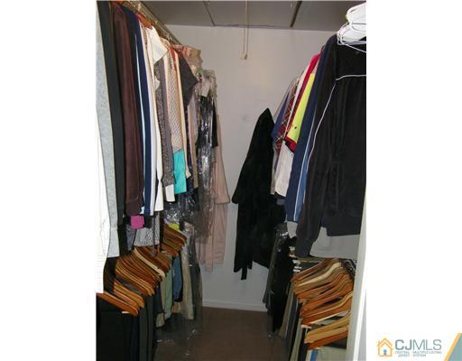5 Corrine Street Edison, NJ 08820 - Photo 12 of 15 Gallery Image 12