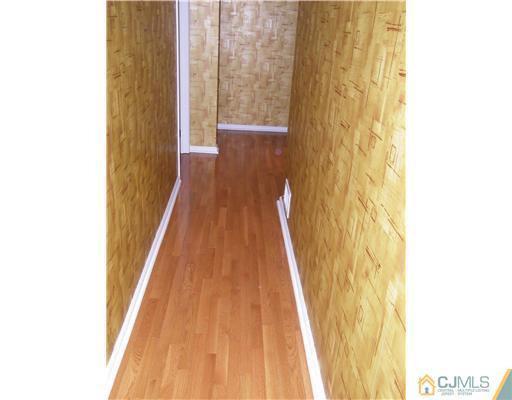 5 Corrine Street Edison, NJ 08820 - Photo 9 of 15 Gallery Image 9