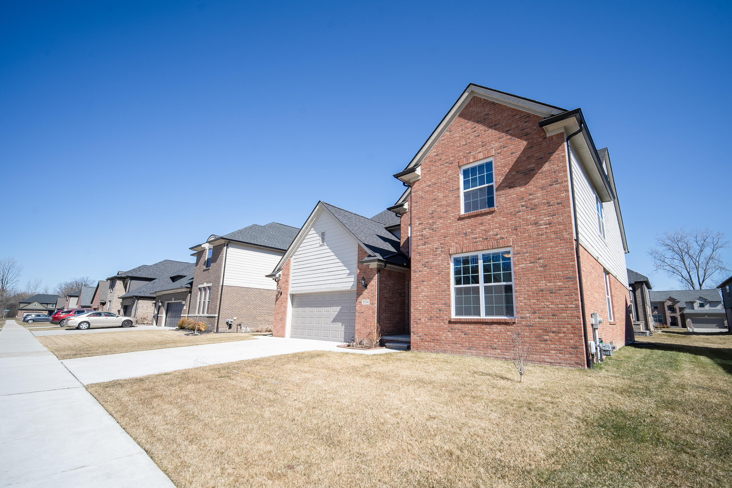 5354 Rangemore Drive Troy, MI 48085 - Photo 2 of 68 DSC03306 copy