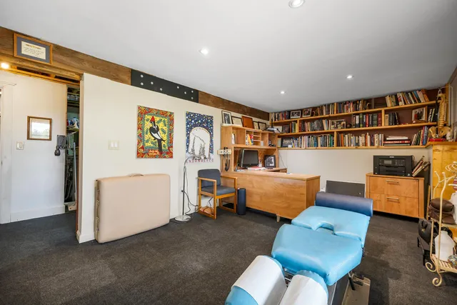 $949,000 | 242 Jerusalem Road, Canaan, NH 03741