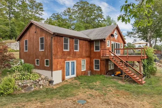 $949,000 | 242 Jerusalem Road, Canaan, NH 03741