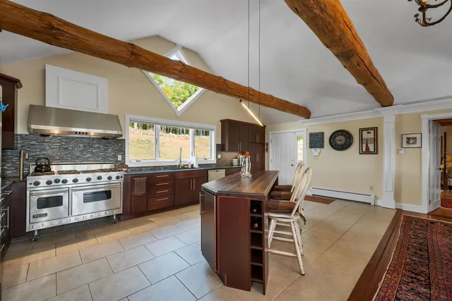 $949,000 | 242 Jerusalem Road, Canaan, NH 03741