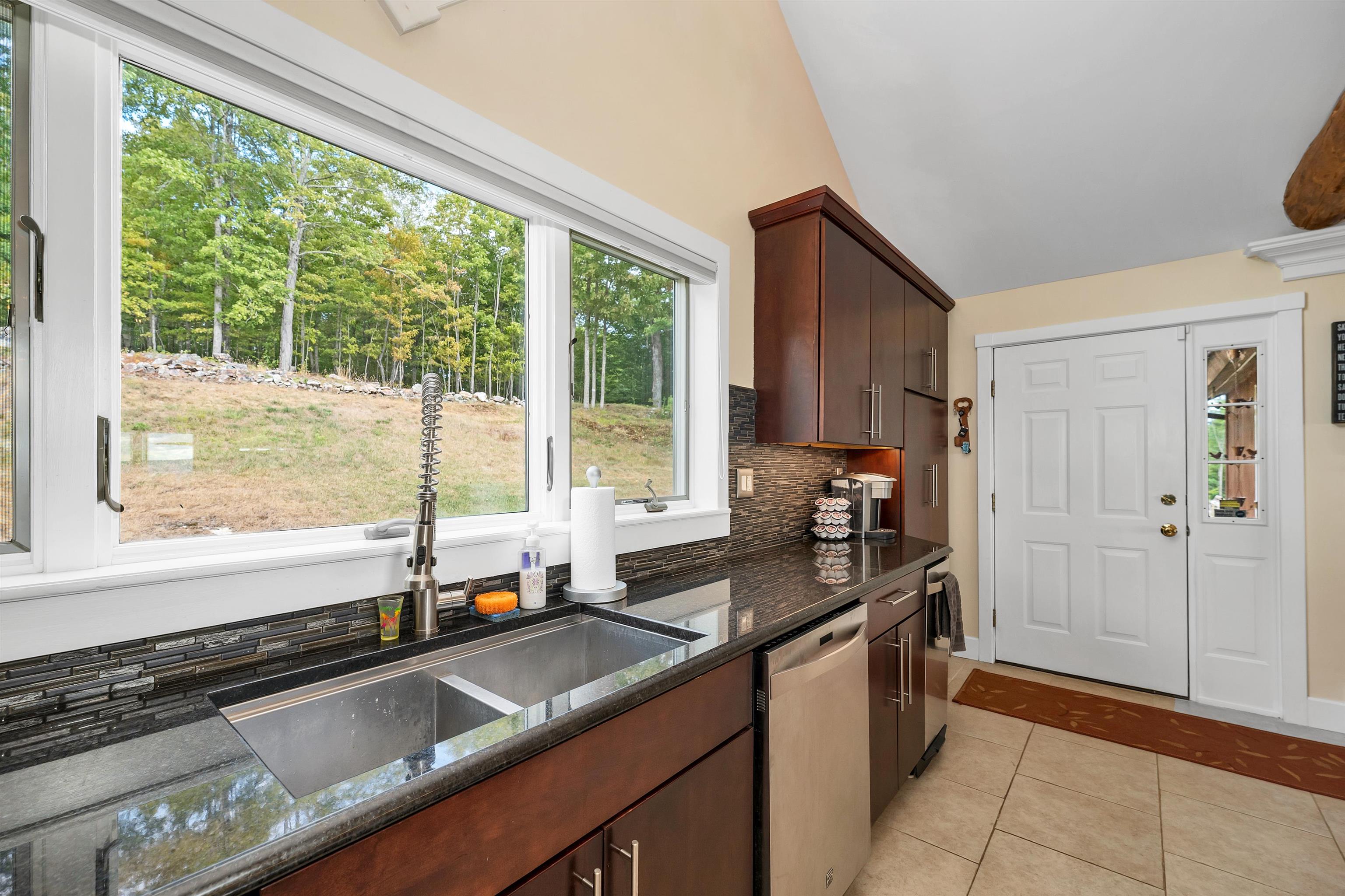 242 Jerusalem Road Canaan, NH 03741 - Photo 8 of 60