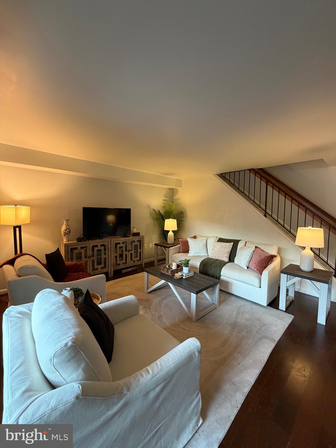 21 Hamill Road, Unit F Baltimore, MD 21210 - Photo 5 of 32